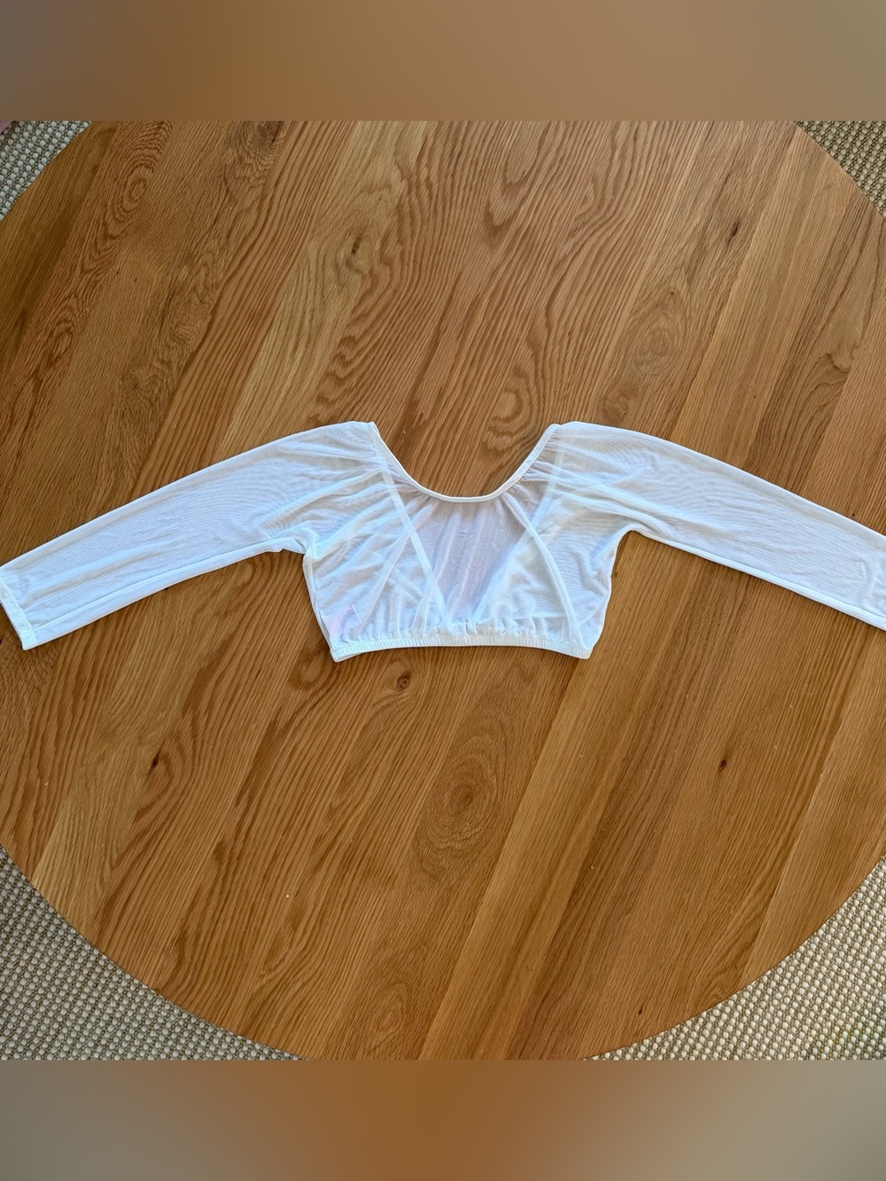 SLEEVEY WONDERS Basic White Mesh Long Sleeve - Size M